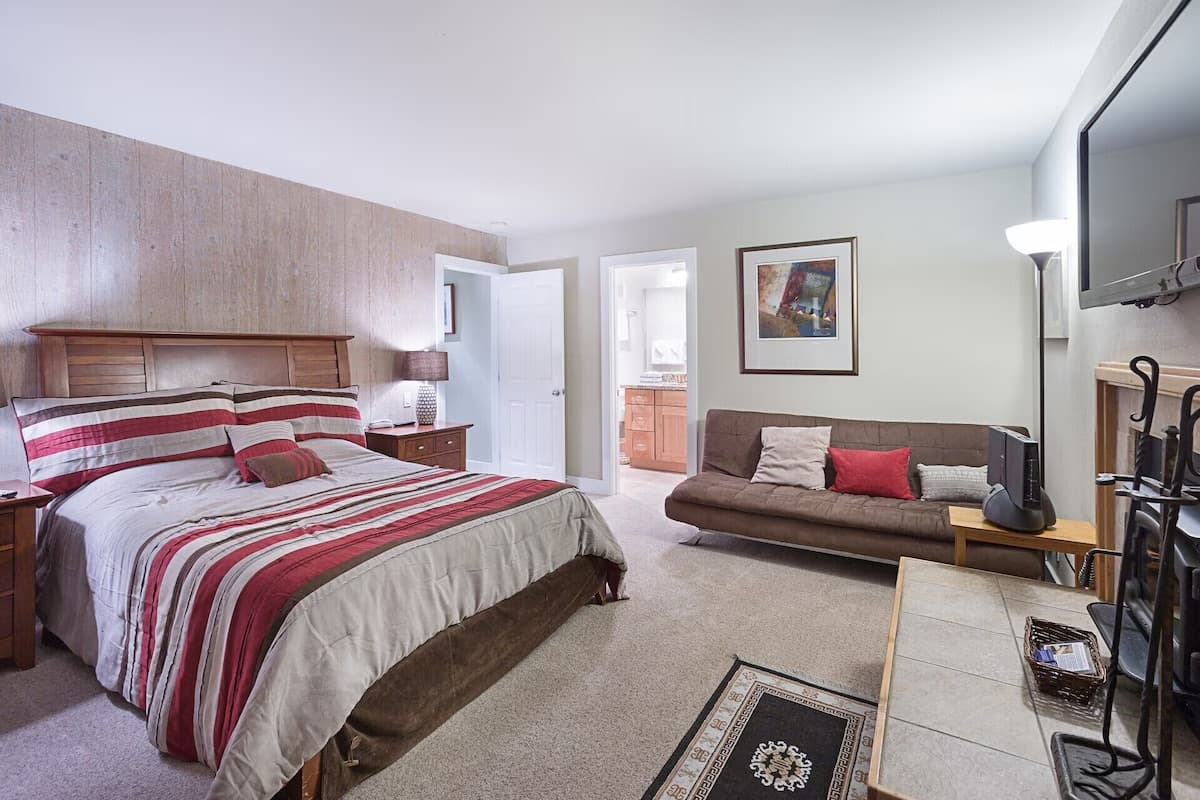 King bedroom