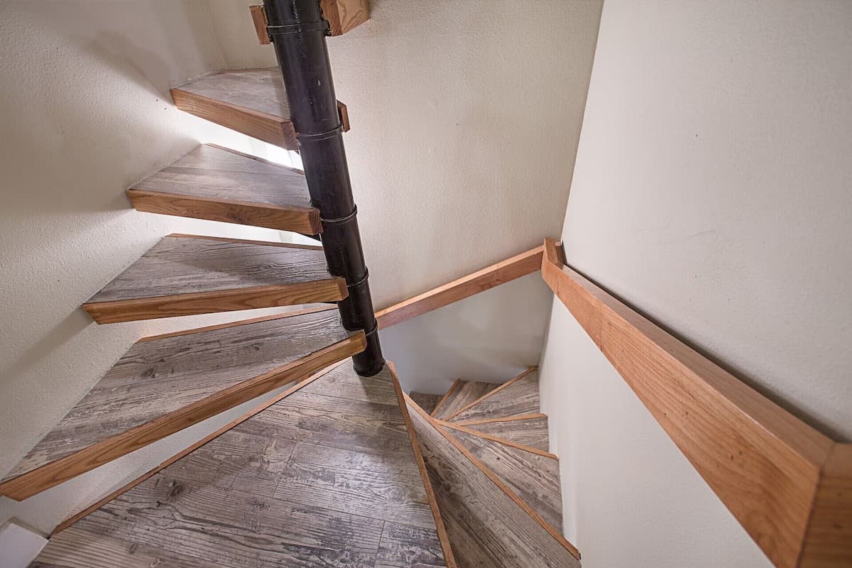 Spiral staircase leading to the loft